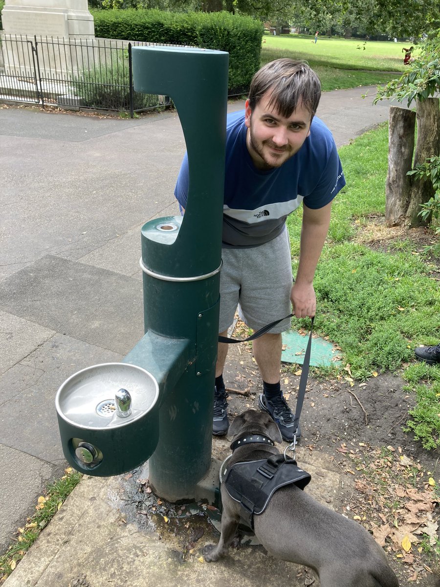KenParkFriends's tweet photo. Why aren’t the #waterfountains in the park working right now? @lambeth_council turn them off in the winter, to avoid frozen pipes - they’ll be back on when the weather warms up

@Brockwell_Hall
#water #drinkingwater #fokp #friendsofkenningtonpark #kenningtonpark #loveyourpark https://t.co/EofU3Ltf3J