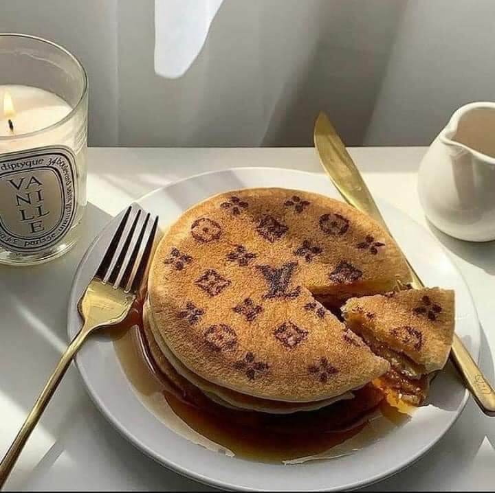 TruDivaStatus's tweet photo. When My TAXE💲 finally hit 🤑 Can’t Wait 🥹🫣😎 Burberry Pancake 🥞 with Burberry Syrup 🤣 https://t.co/Lf8xSTSBCQ