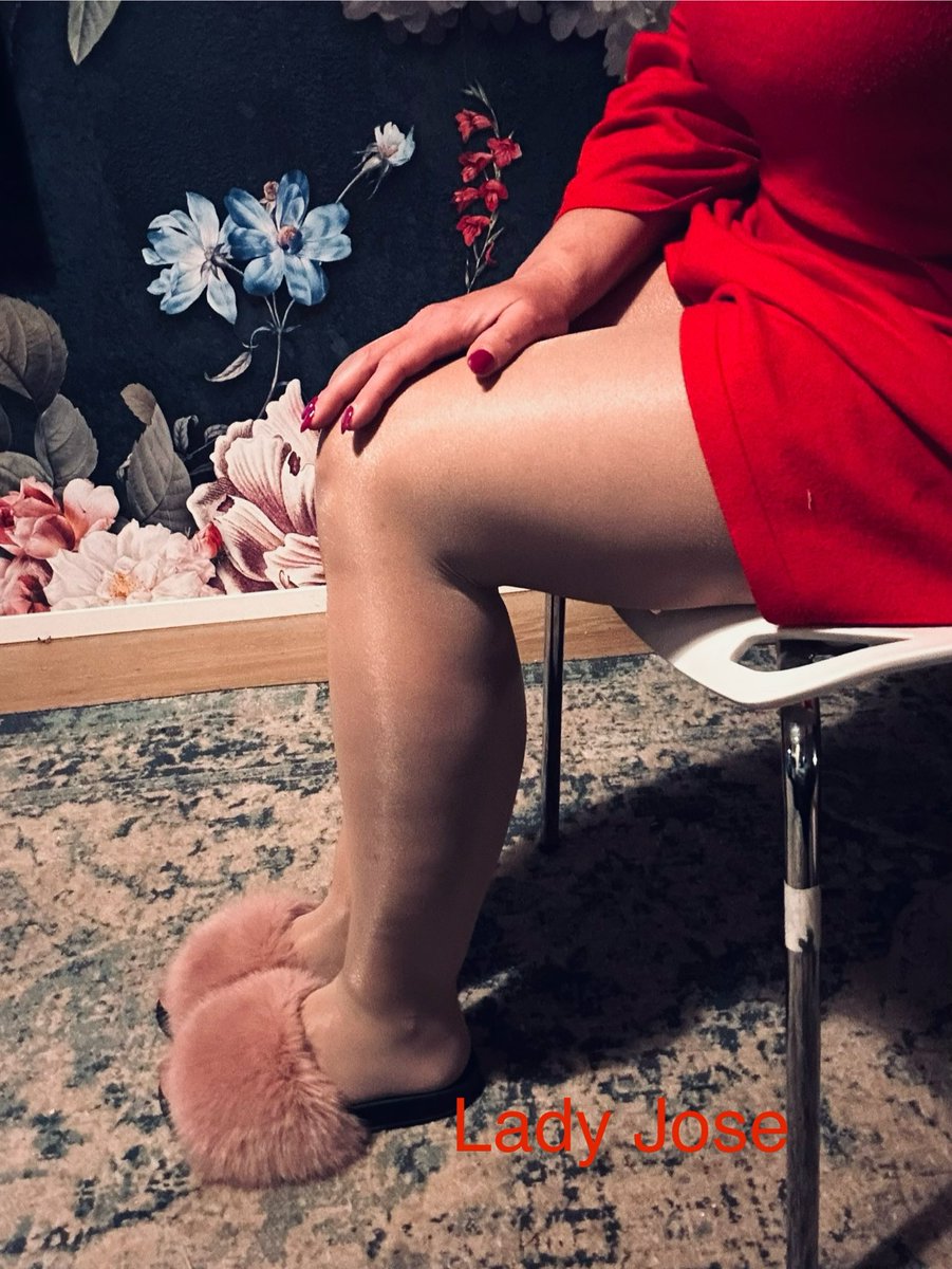 LadyJoseSpanks's tweet photo. #retweet if you need a trip over my lap #spanking #otkspanking #otk #slipper #billenkoek #pakvoorjebillen https://t.co/ekzh2nuMYP