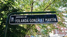 #GaurkoEgunez 1980an Yolanda González, bilbotar ikasle eta militante komunista, espainiar eskuin-muturreko terroristek erail zuten, Madrilen (j. 1961). eu.wikipedia.org/wiki/Yolanda_G…