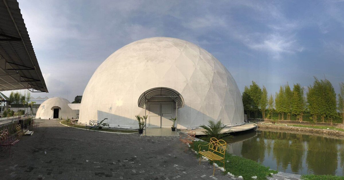 Build_Shelter's tweet image. 30m Large Event Space Dome
Floor space: 706m² / 7600sq ft
Diameter: 30m /100ft
Height: 15m /50ft
People standing: 1000
Seated at table: 440 #Shelter #WeKnowStructures #Dome
shelter-structures.com/product/