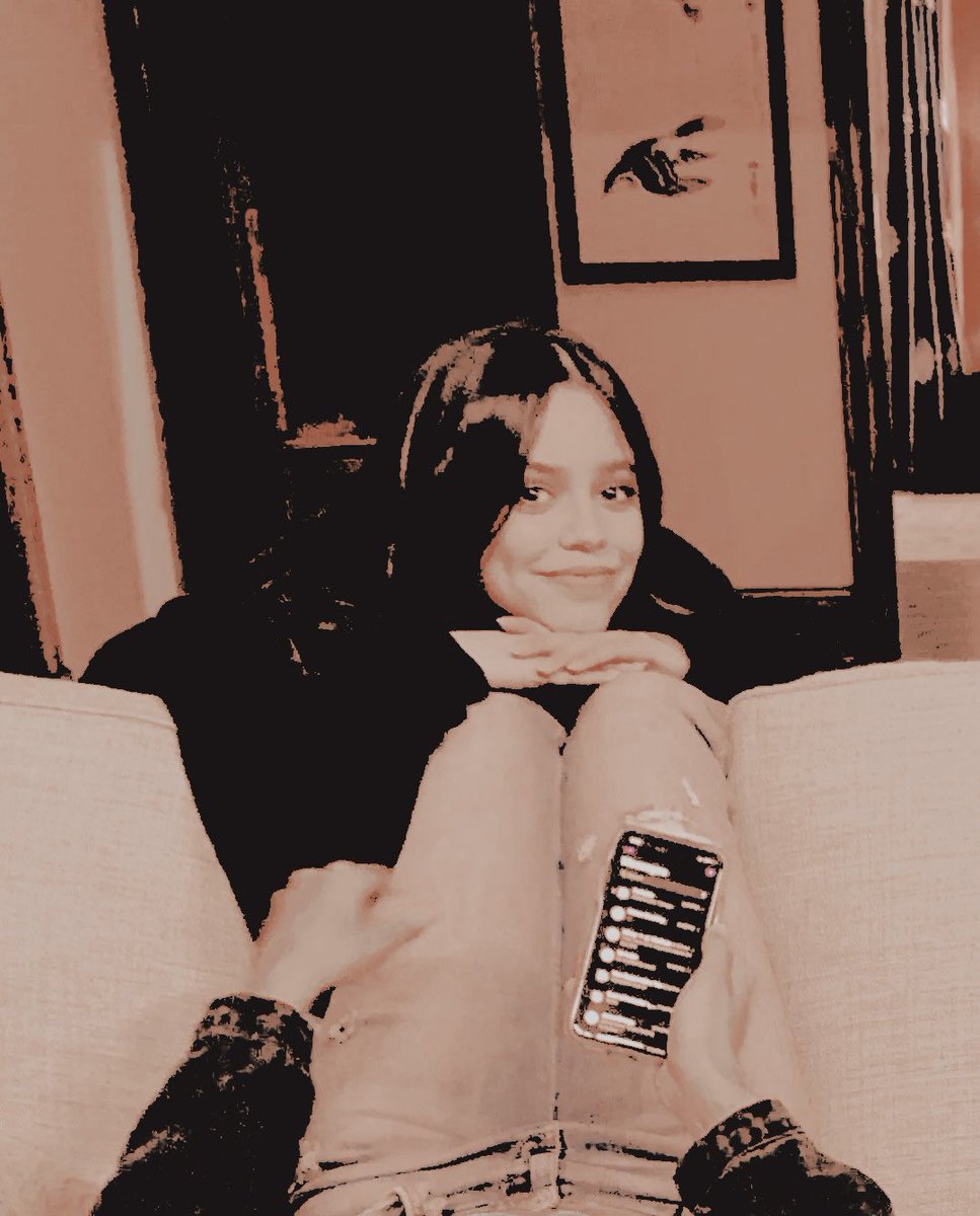 ᅠ 
 
@impetuousamor wallpaper .

ᅠ