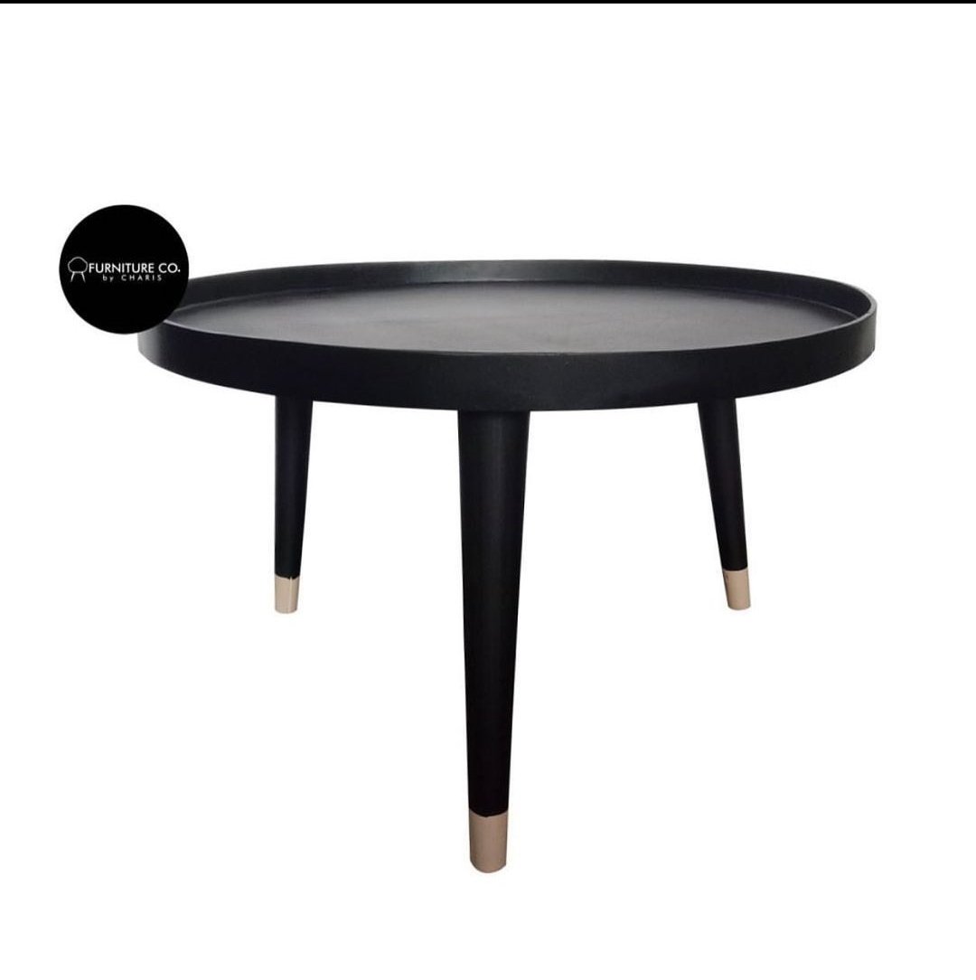 CharisDecor's tweet photo. Spotlight on our Round matt coffee table✨The simple sleek features are what make this a bestseller. Complete the look in your home, with our matt side tables also available in white. ⁣ https://t.co/Qcbm2IByIM
