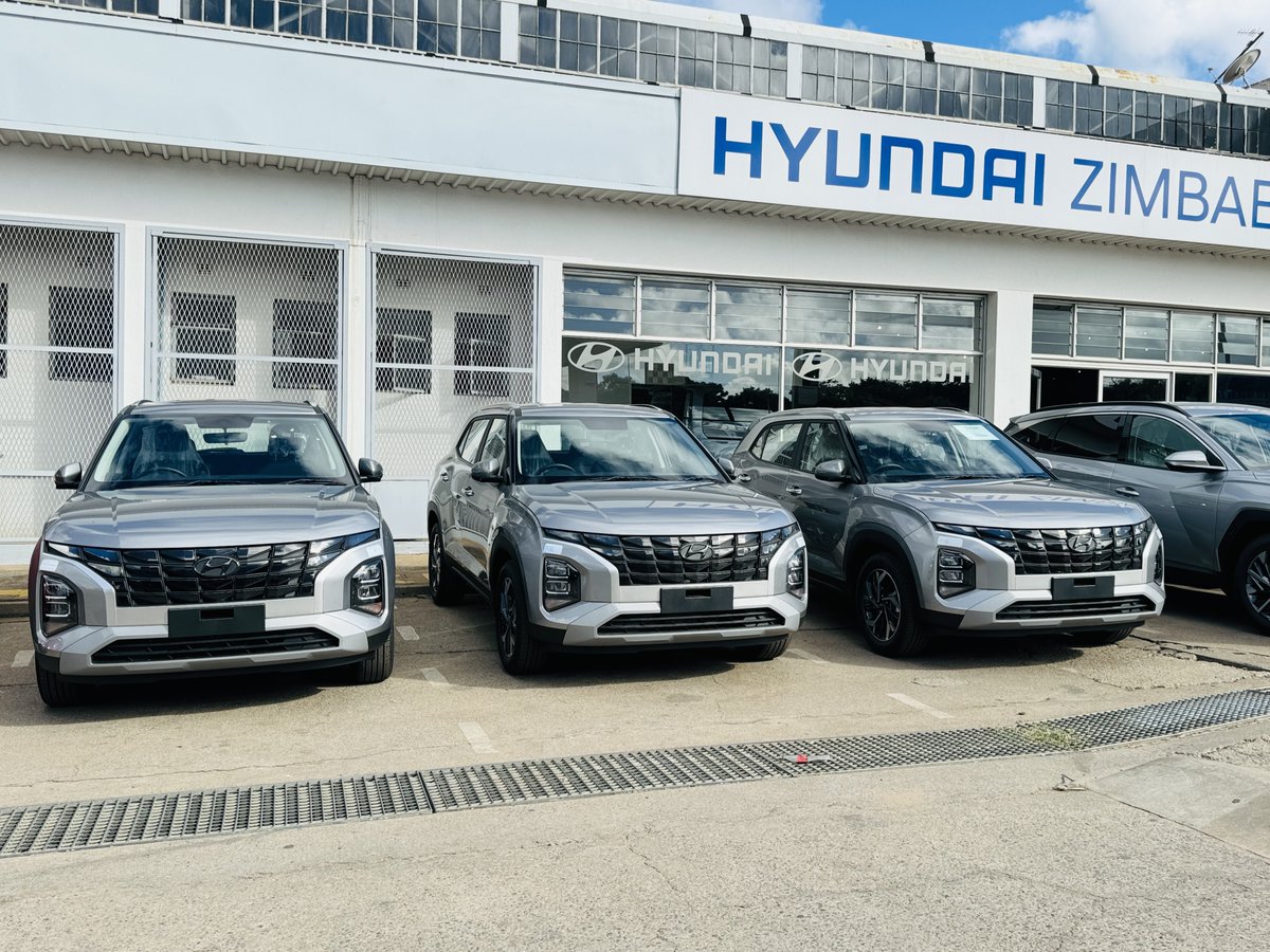 Same colour; different shapes! Silver cars are a sight to behold. #HyundaiZimbabwe #silvercars
