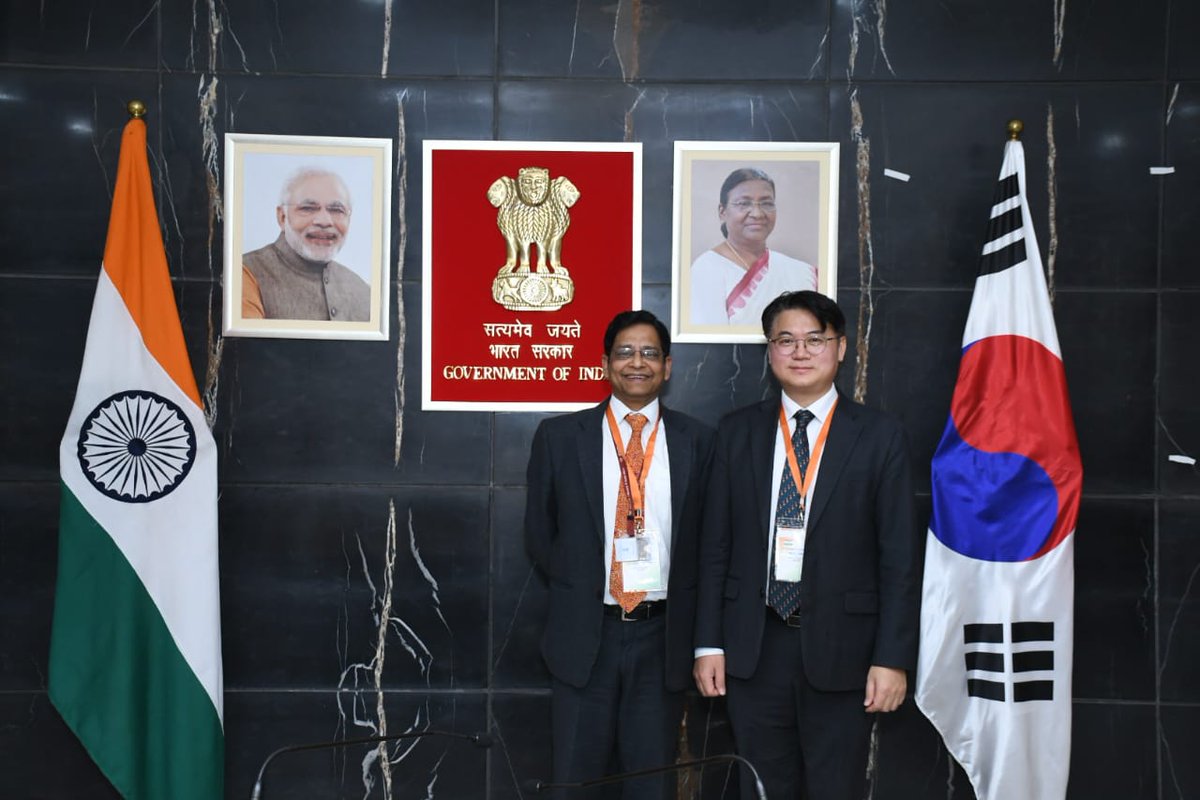DoC_GoI's tweet image. India and Korea concluded the 10th round of CEPA upgradation negotiations on 30th and 31st January 2024 in New Delhi. Both sides continued the discussions and decided to initiate #B2B dialogues on mutual areas of interests.

#IndiaKoreaties #Trade

@MOTIEKoreaEng