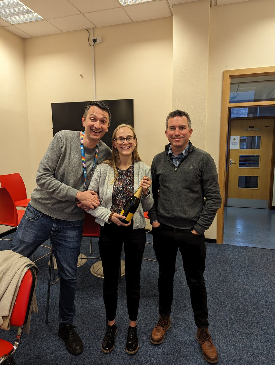 Congrats to <a href="/Harriet_Fowler_/">Harriet Fowler</a> who brilliantly passed her viva yesterday! We wish you all the best for your future🎉🎉