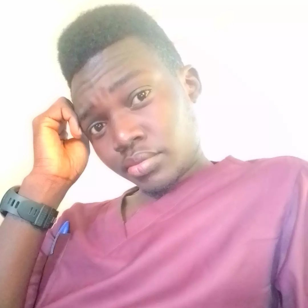 <a href="/OXY_Medix/">Sammy~of~042^</a> Stressed face 😔..