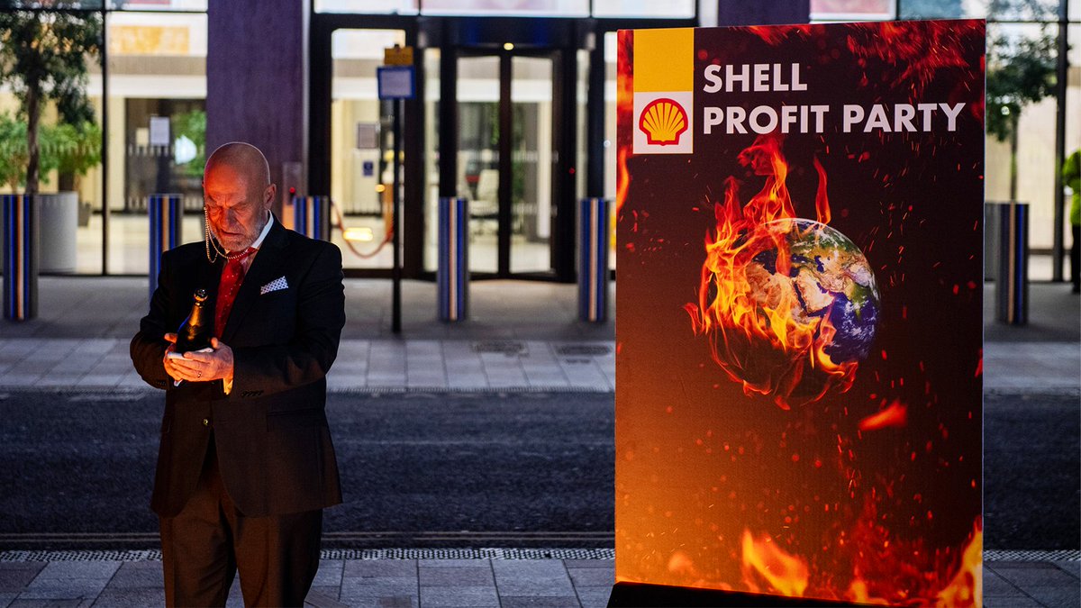 🚨 BREAKING: Shell has just announced annual profits of more than £22 BILLION. They are BURNING OUR PLANET and laughing all the way to the bank. How on earth is this fair?