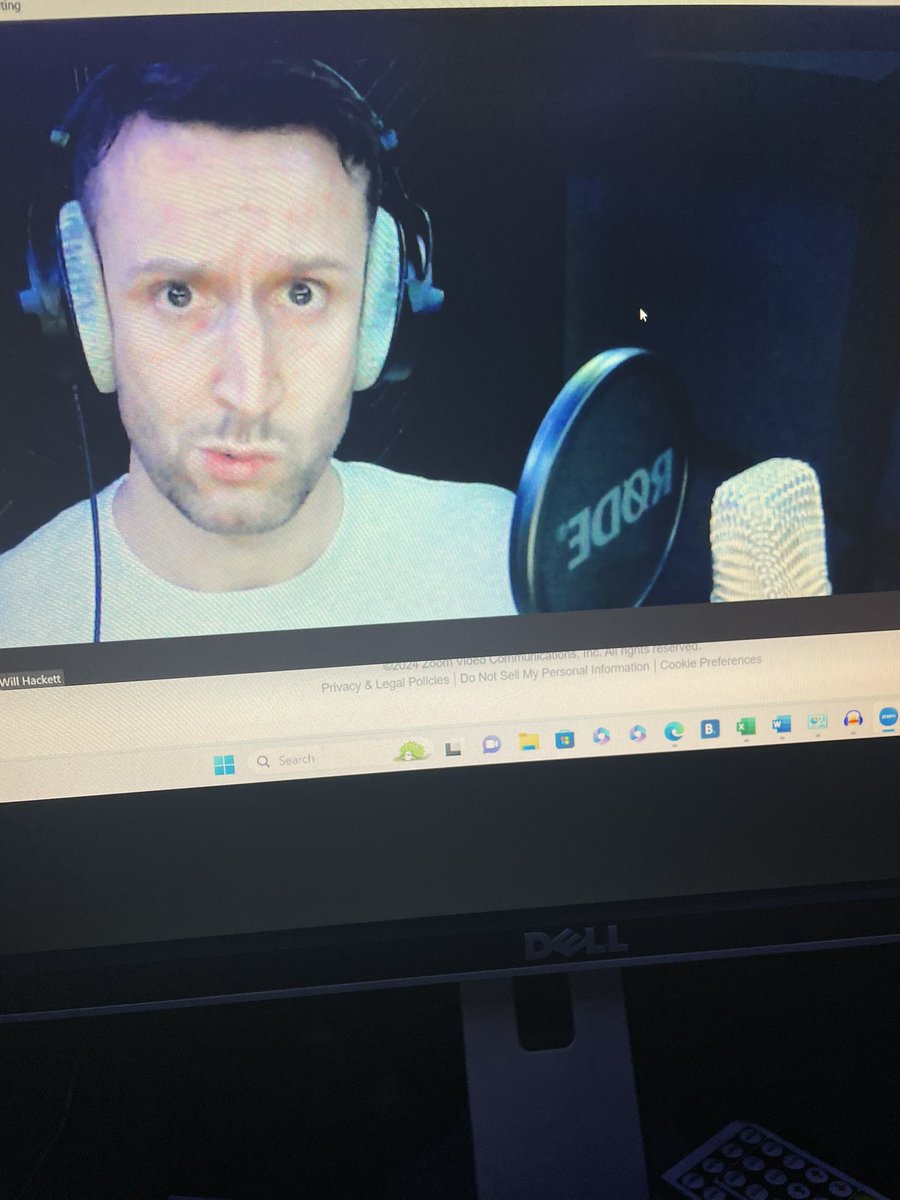 WillDoesVO's tweet image. Completed my first live remote recording session with a client yesterday 🥳 To say I was overly obsessing about what could go wrong is an understatement - VA’s do this all the time?!! 😓🫠😂 Anyway, milestone achieved ✅ #voiceover #voiceactor #remotesession