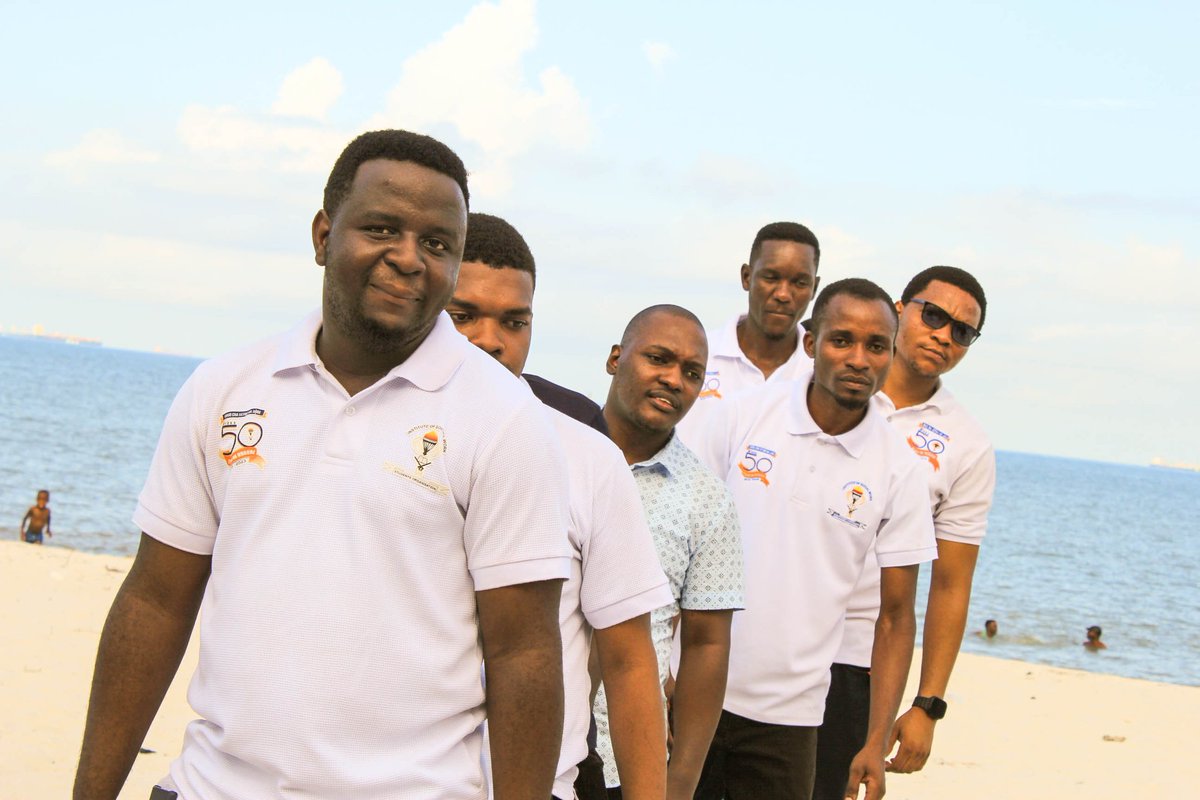 kuwa viongozi bora katika taasisi tunazoziongoza na tutakazoziongoza.
Napenda kutoa shukrani zangu za dhati kwa taasisi washirika wote na wakufunzi kwa maarifa, ujuzi na uzoefu mlitushirikisha nao hakika mmepanda mbengu bora kwa taifa la leo na kesho.
<a href="/jnanauka/">Joel Nanauka</a>