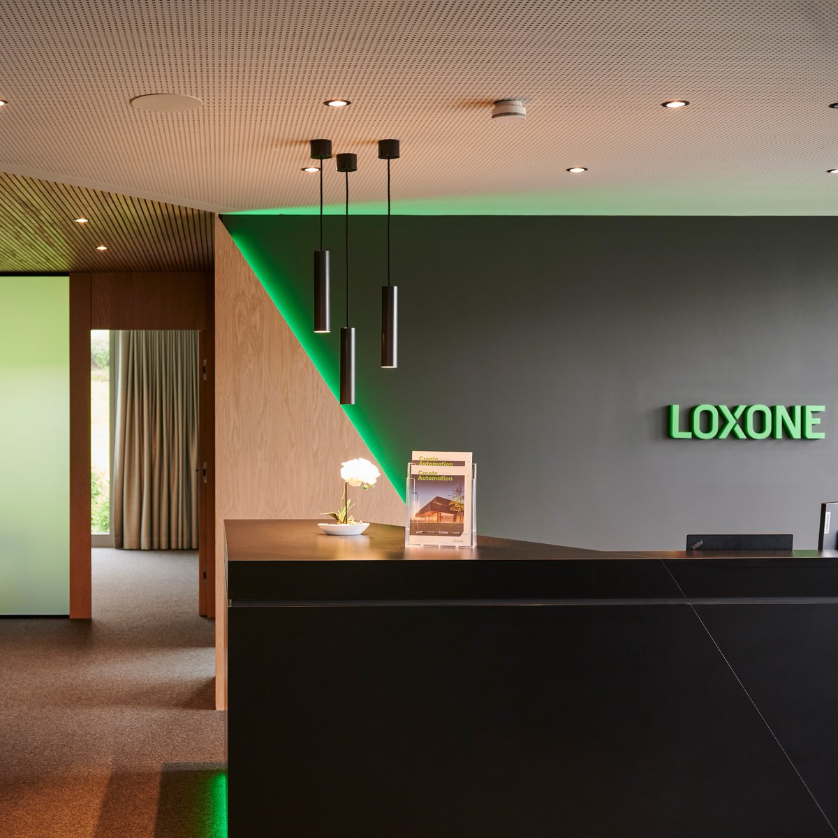 loxonetr's tweet image. Sahip olduğunuz mekanı kendinize özel akıllı otomasyon ihtiyaç ve isteklerinizle benzersiz kılın. 😊💚 
_________ 
Akıllı otomasyonla iş ve yaşamı iyileştiriyor ve basitleştiriyoruz.
#Loxonetr #realsmarthome #loxoneyourhome #akıllıev #otomasyon #akıllıbina #teknoloji