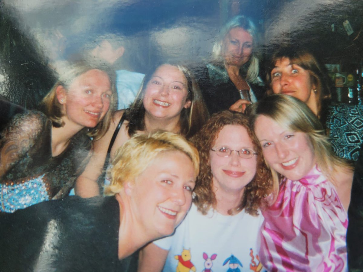 Lara Fry tweet media