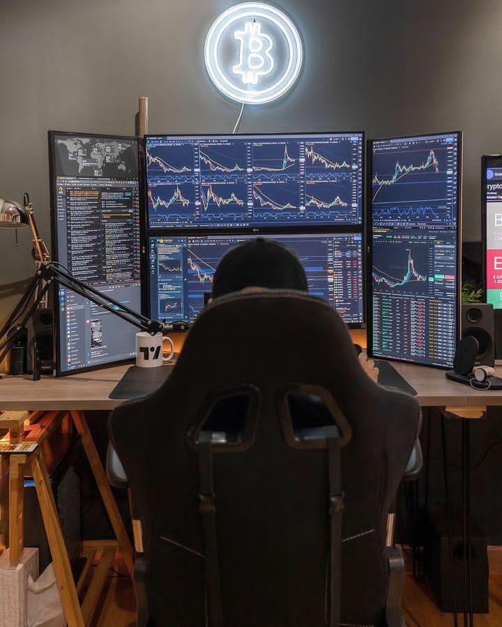 99% of people give up before the 4 year. Make it past four years and you will be the 1% 📊