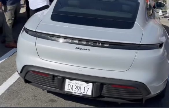 大谷翔平がプレゼントした ポルシェのナンバー 『DA39L17』 