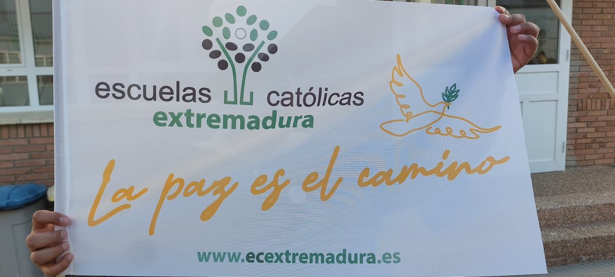 Con el lema "La paz es el camino" los centros de Escuelas Católicas de Extremadura  se han unido para pedir por la PAZ.