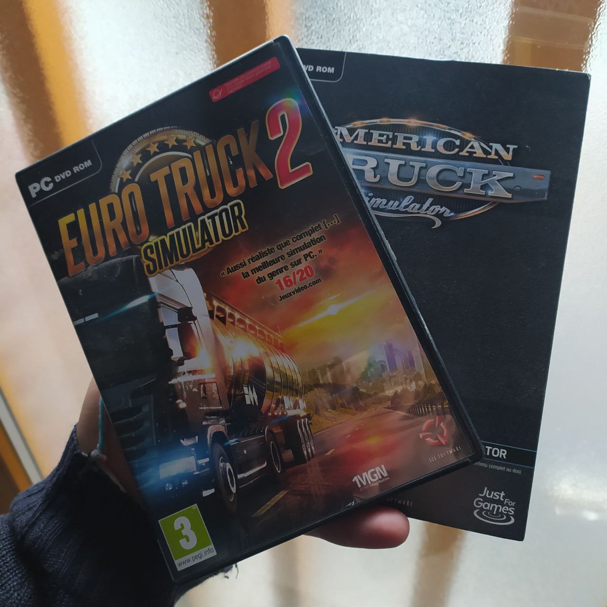 Zombidescryptes's tweet photo. @SCSsoftware Christmas 2017, a friend gave me these two games as a joke, thinking I wouldn't like them. 🤭 https://t.co/DngA75I807