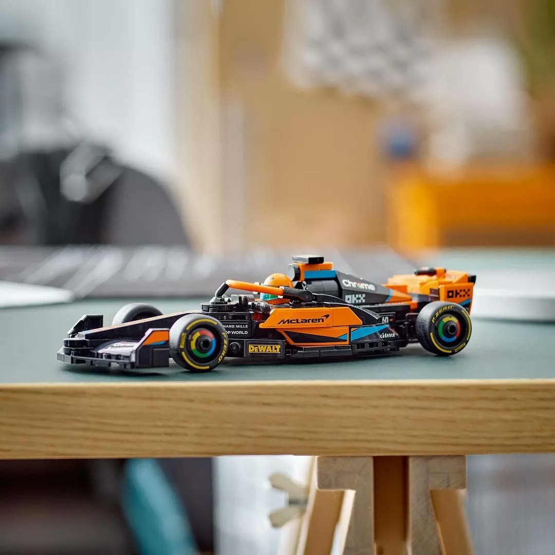 Falconbricks  LEGO News on X: New LEGO Speed Champions McLaren