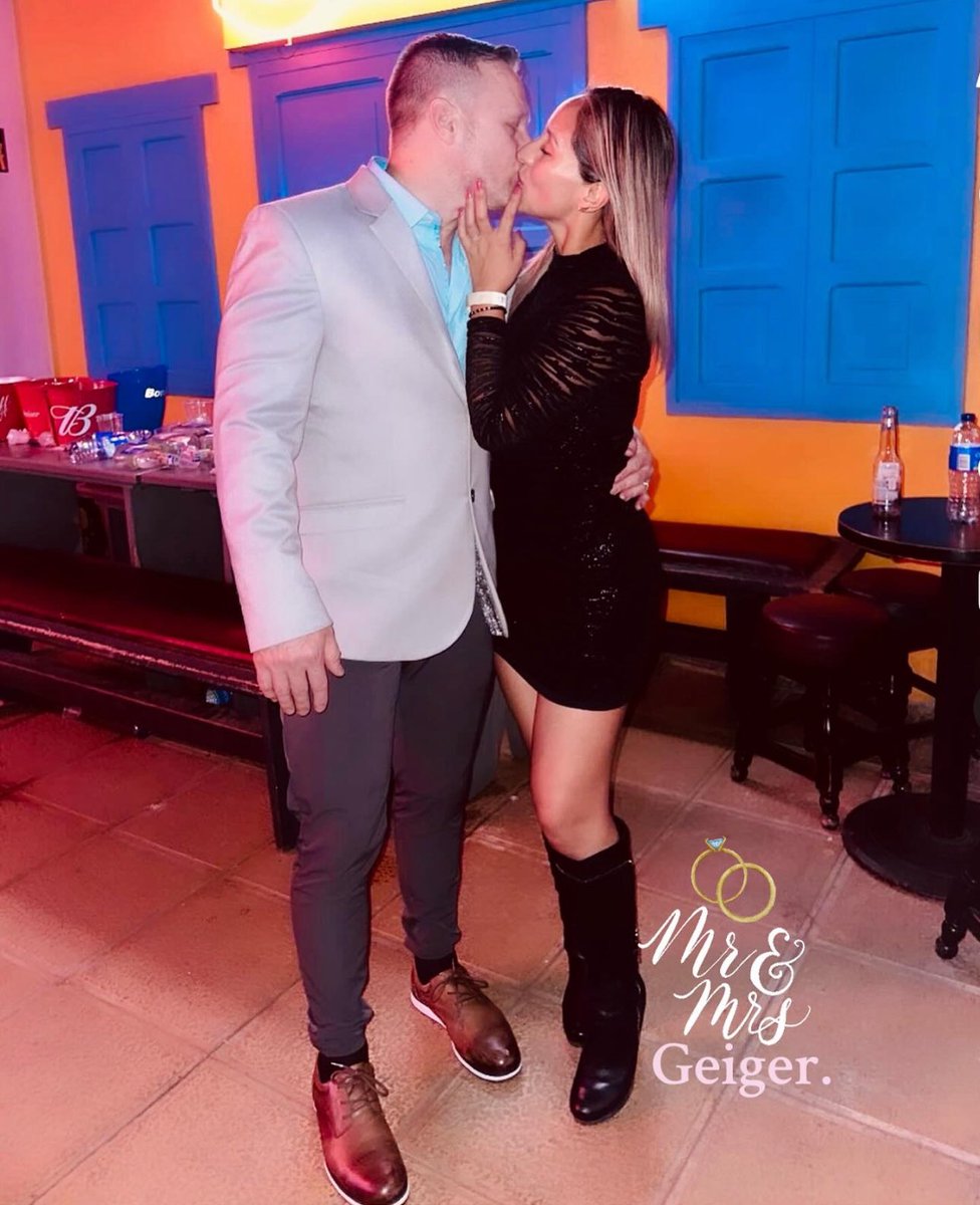 luizitaj's tweet photo. I Love You Hubby!❤️
#iloveyouhusband https://t.co/dKxnLo8NS3
