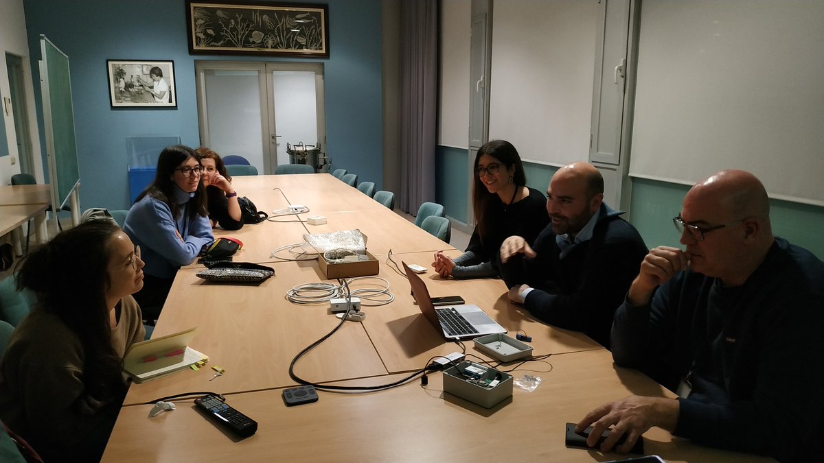 LCATMon's tweet photo. Last week @GonzalezLab_BCN @LCATMon and #MelanogasterCTF citizen scientists meet with Federico Dallo (@CNRsocial_) to explore collaborations in air quality measurement with our #TrackTheFly weather station
#citizenscience to track the impact of #climatechange on #biodiversity #Drosopila #CitiSciPrimavera