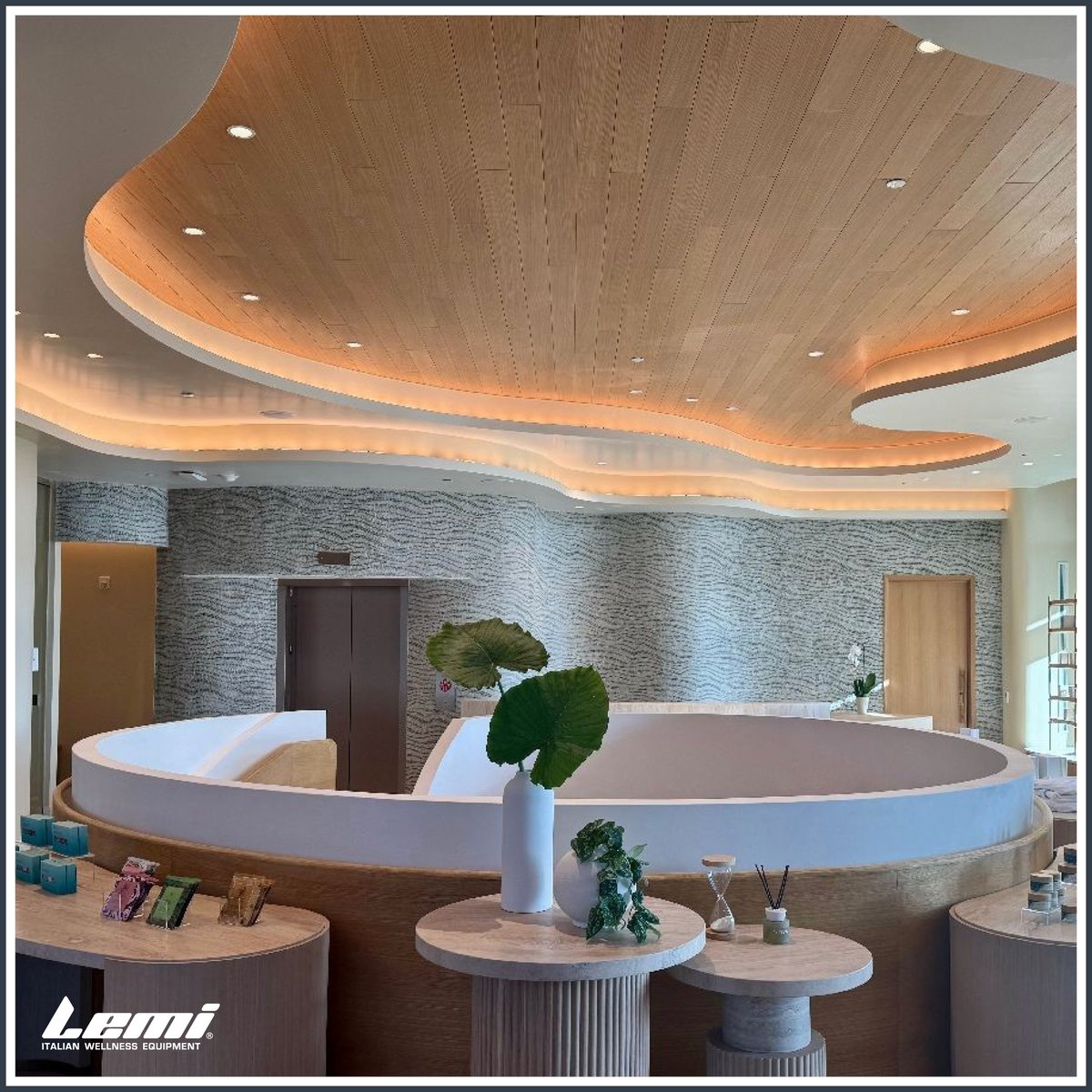 LemiGroup's tweet image. We are proud to partner with the #spa @ConradOrlando  💫

The serene and luxurious treatment rooms feature our MILANO #massagetable  (pictured). Congratulations on your opening and thank you for choosing #lemiproducts  💛

#spaequipment  #spatreatmentroom #lemigroup #madeinitaly