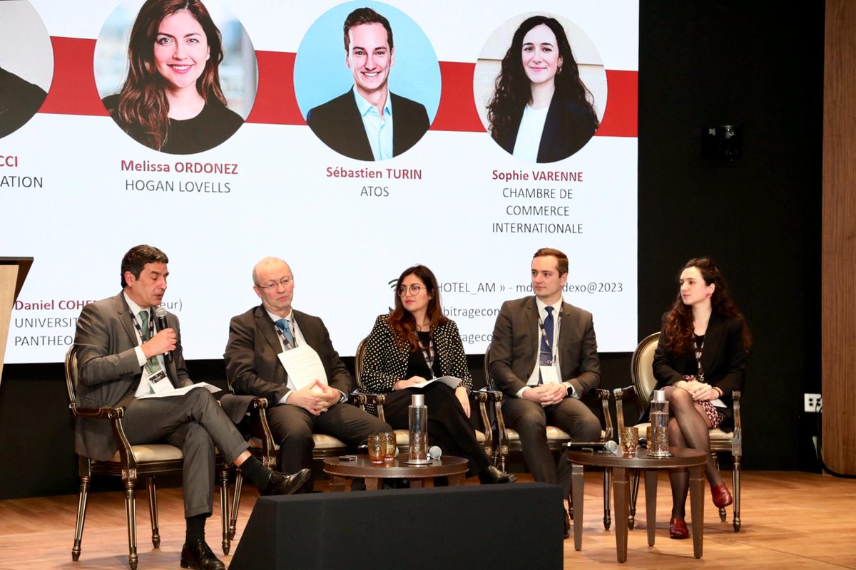 Option_Finance's tweet photo. #arbitragecontentieux24
La plénière d'ouverture portant sur l’arbitrage et les entreprises vient de débuter avec Guido Carducci, Melissa Ordonez @HoganLovells, Sébastien Turin @Atos et Sophie Varenne @iccwbo, modérée par Daniel Cohen @AssasUniversite. https://t.co/dDYKKQiPdm