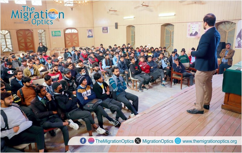 MigrationOptics's tweet image. An Advocacy Session with #youth was held by @SSDOPakistan at Government Murray Graduate College, Sialkot about &quot;Secure Routes: Promoting Legal Migration, Dismantling Illegal Pathways-Pakistan #migration #regularmigration #Irregularmigration @UNmigration @usembislamabad