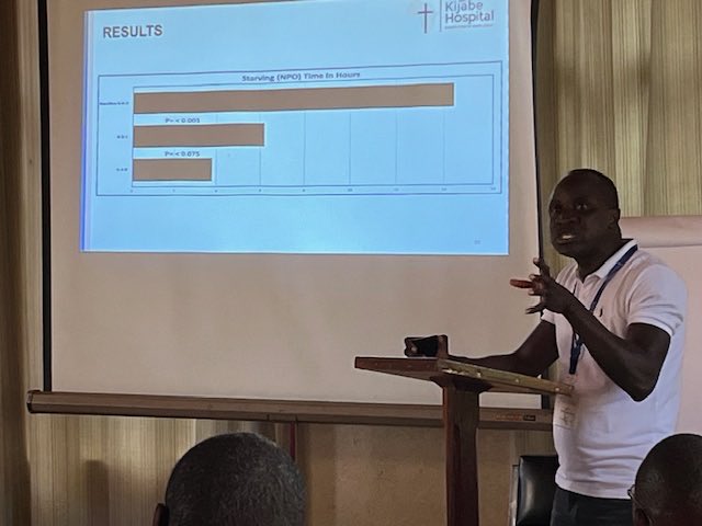 MKynesMD's tweet photo. ⁦@PAACS_⁩ chief pediatric surgery resident ⁦@DimingoGomezMD⁩ presenting in reducing fasting times in #pedsurg with a 6-3-1 and 6-3-0 regimen ⁦@KijabeHospital⁩. First place poster award! 

Moving things forward for the good of the kids we get to serve https://t.co/fEGAqkkiEC