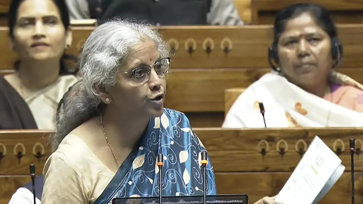 mid_day's tweet photo. Budget 2024: Government will encourage vaccination for girls to prevent cervical cancer

#Budget2024 #UnionBudget2024 #NirmalaSitharaman #NewsUpdate 

https://t.co/pNFJJIBPwT https://t.co/OlAhMN6zOm