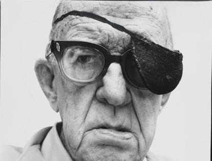 David__Senabre's tweet photo. #Efemérides #TalDíaComoHoy #OnThisDay #BOTD #Cinematography #Actor #Filmmaker #JohnFord

Hilo de 34 partes.

1894.

Hoy, 1 de febrero, nació John Martin "Jack" Feeney (Sean Aloysius y, a veces, O'Feeny u O'Fearna; equivalente en gaélico de Feeney), más conocido como JOHN FORD. https://t.co/ayYxYUxEBA