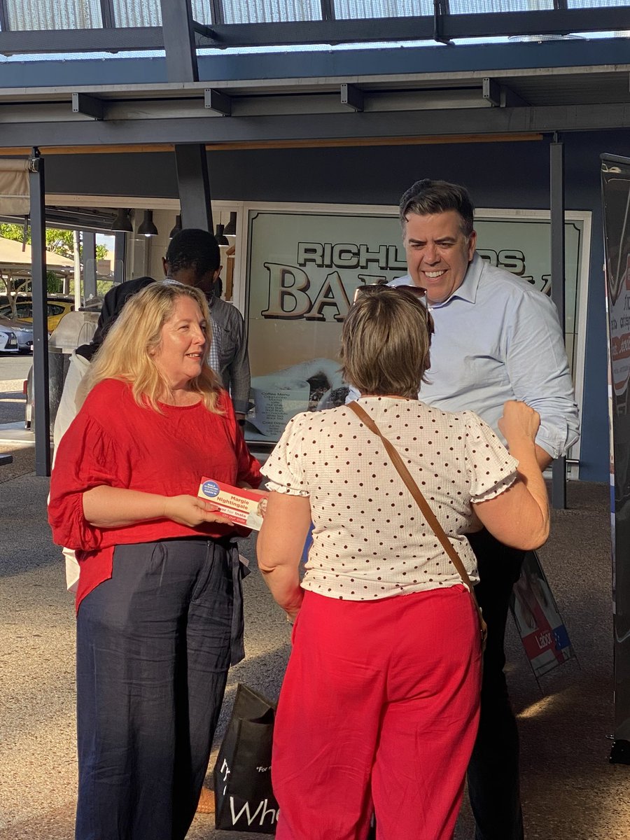 MiltonDickMP's tweet image. Another great afternoon of #mobileoffice with Margie Nightingale for Inala @JessPughMP and @CDStrunk listening to locals about so many local issues