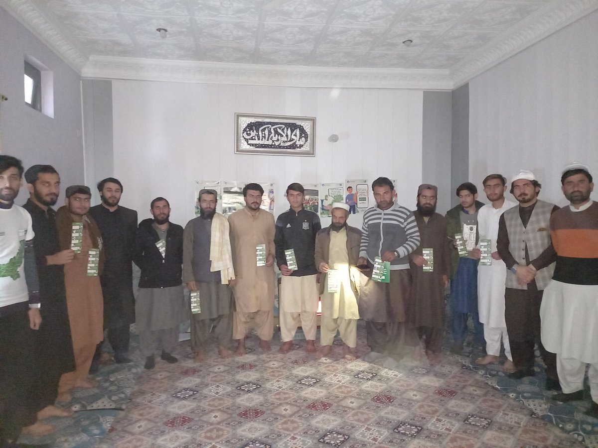 Our peer educators under #MeraVote #PakistanKeLiye organized voter mobilization sessions in Peshawar and Quetta to raise awareness about the importance of votes and build an understanding of vote casting. #CDAPAK

<a href="/ECP_Pakistan/">Election Commission of Pakistan (OFFICIAL)🇵🇰</a> <a href="/USAID_Pakistan/">USAID Pakistan</a> <a href="/UNDP_Pakistan/">UNDP Pakistan</a> <a href="/EUPakistan/">EUPakistan</a>