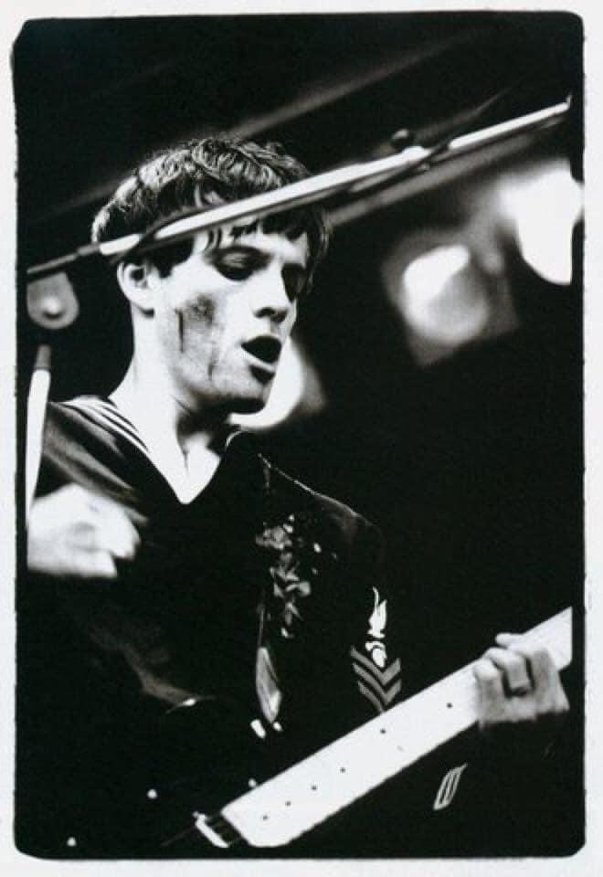 NickyWiresDyson's tweet photo. 29 years, heartbreaking. Always sadly missed, that never goes away. I hope you found happiness ❤️ 🙏🏻  #StayBeautiful #Genius #RicheyEdwards #MissingPerson #KeepTheSearchAlive https://t.co/M3ip3e4j6q