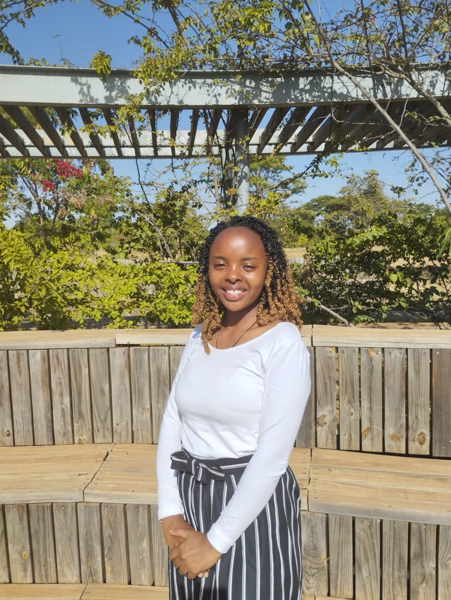 Happy new year 2024🎉
We start this amazing year with the Queen herself. The outgoing Women in Tech Chair, Catherine Kabura👑
She is in her 4th year pursuing Telecommunications and Information Engineering.