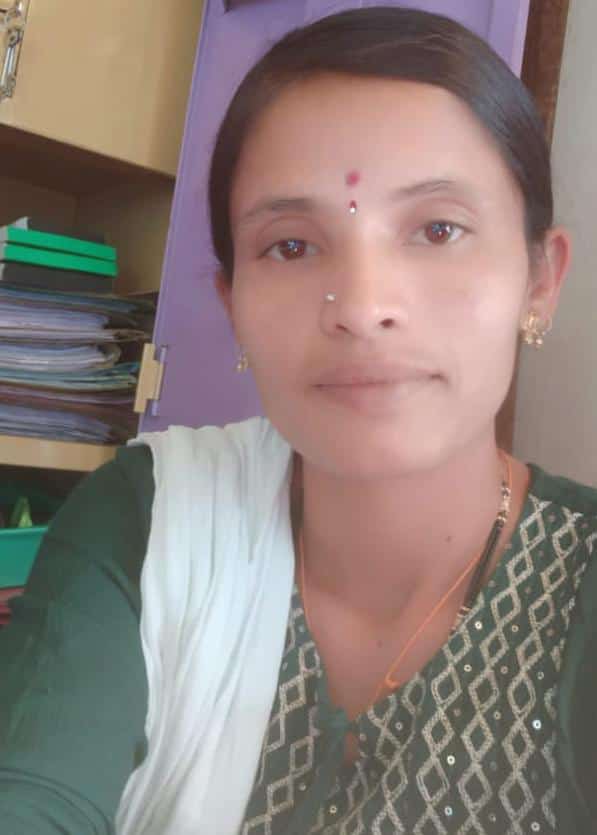 VIJAYATANUJE's tweet photo. ಬಿಟ್ಟು ಬದುಕಲಾರೆ
ಎಂದ ನೀನೇ
ಸುಖದಿ ಬದುಕುತಿರುವಾಗ
ಬಿಟ್ಟು ಕೊಟ್ಟ ನನಗೆ
ಸುಖವಿರಲಾರದೇನು...

#ವಿಜಯತನುಜೆ https://t.co/R6VkDqKn8t