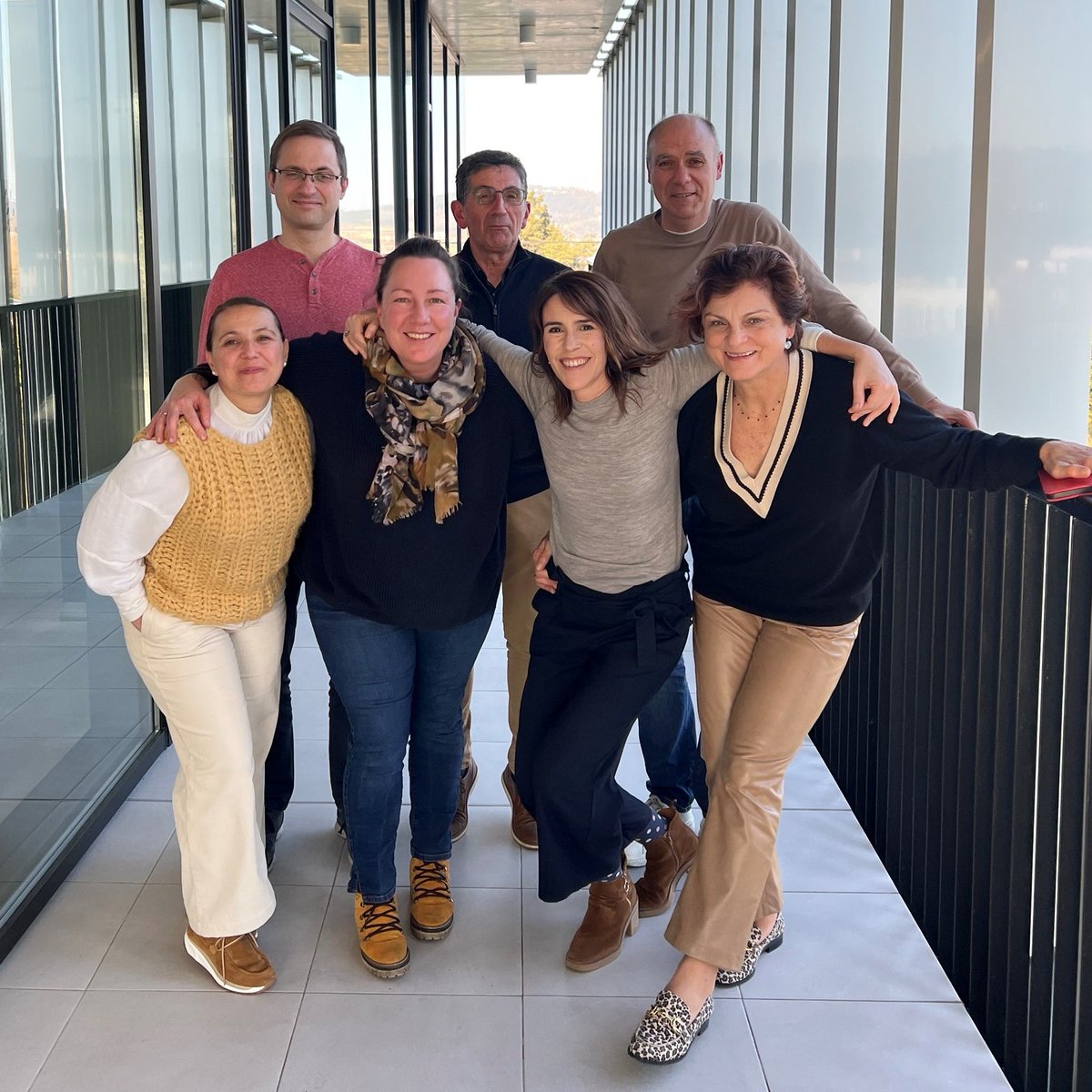 FabrikaNCE's tweet photo. Estamos felices de acompañar a #CFPIN, empresa dedicada a servicios de prevención conformada por 70 personas empleadas, en su camino hacia el desarrollo de una nueva cultura organizativa que les permita dar respuestas más #efectivas, #afectivas y #adaptativas.
🙌Eskerrik asko! https://t.co/IUdhilI3cj