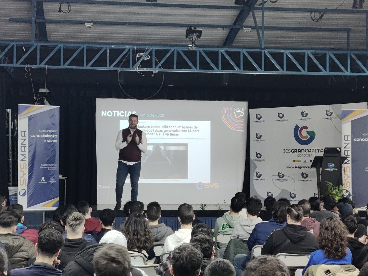 jaimerr's tweet photo. Comenzamos Jueves de #Sysmana2024 con @eduSatoe con su charla "La IA y el Cibercrimen" donde nos enseña cómo se utiliza la IA para el Cibercrimen y los factores a tener en cuenta a la hora de identificar un delito que utiliza por detrás inteligencia artificial. 🔝💯 https://t.co/SwwZr8thon