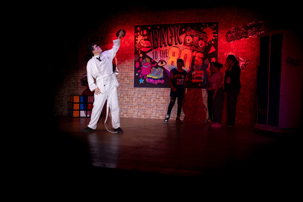 *CHARSCTER INTRODUCTION*
Feargal is the class geek who loves calculus, karate and predicts the future of technology to the annoyance of the rest of the class. A fantastic funny character!

IT'S TOMORROW! Get your tickets on parentmail or on the door

<a href="/StMarysRCHigh_/">St Mary's RC High School</a> #teamstmarys