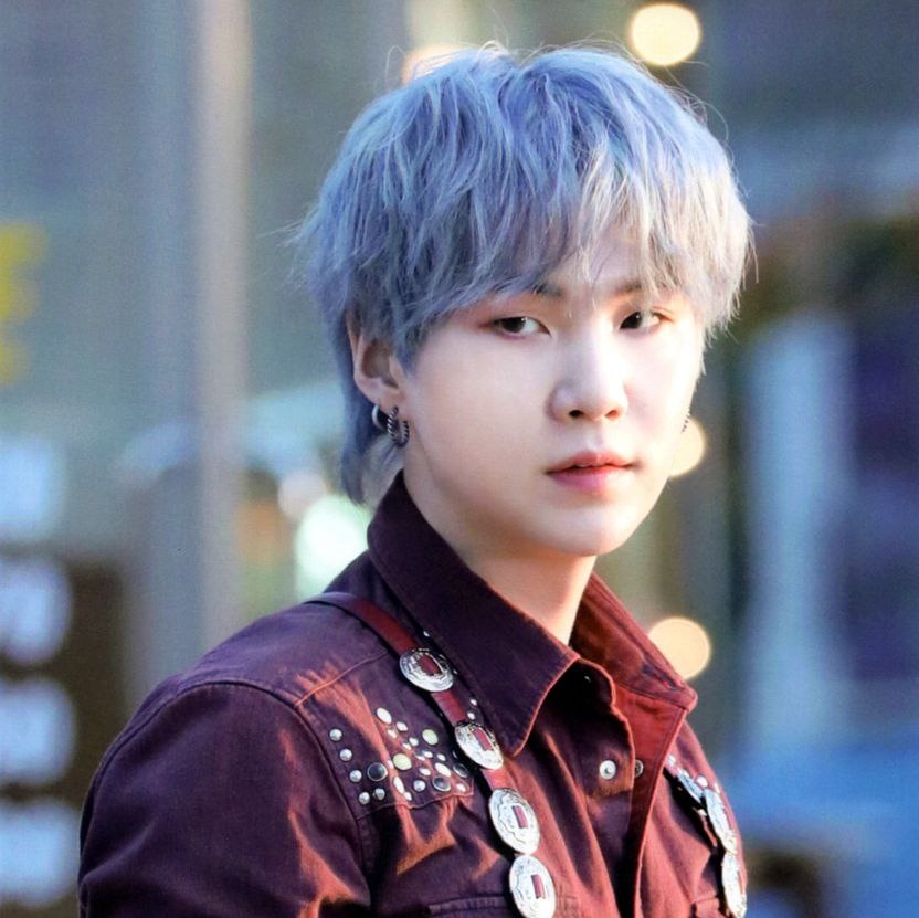 iauroram's tweet photo. برای بالا بردن ارزش تجاری یونگی 
ریپ+ریت بزنید

For슈가SUGA #SUGA #방탄소년단슈가 #슈가 #BTSSUGA https://t.co/hRoZVdeTpD