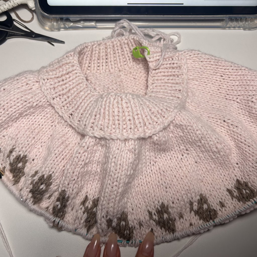 배색뜨기 이렇게 재밌다고 왜 아무도 안 알려줫어!!!!!!!