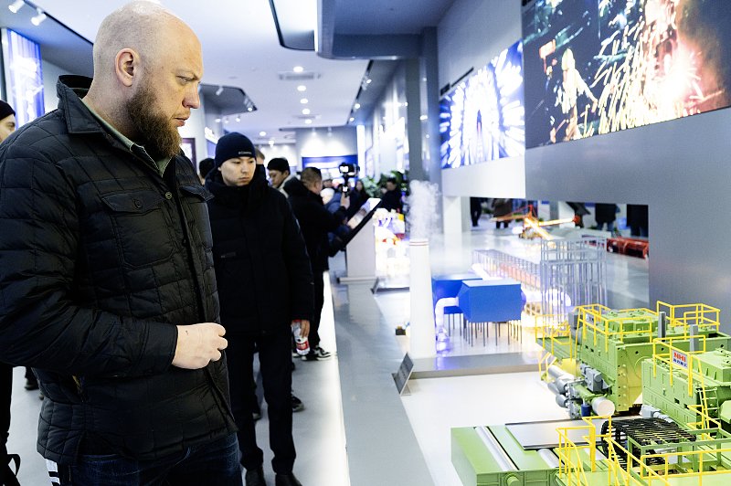 shoppinginCN1's tweet photo. 🤝The recent China-Russia economic and trade cooperation conference in #Shenyang, #Liaoning province, witnessed the signing of 55 deals valued at 13.6 billion yuan ($1.91 billion). The deals cover such sectors as cold-chain warehousing, financial services, and imports and exports. #foreigntrade
