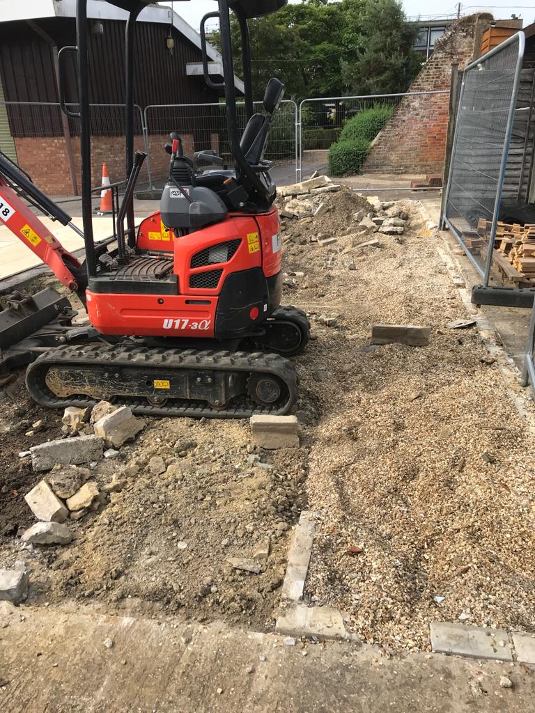 drain_and_sewer's tweet image. We&apos;ve successfully installed a new concrete slab area, complete with advanced ducting and a new water main for our client. Check out the transformation!

 #ConcreteSlabInstallation #DuctingSolutions #WaterMainUpgrade