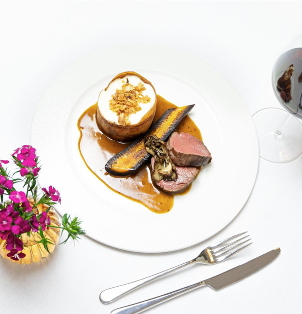 richard_haworth's tweet photo. Which looks better? The food or the table linen?🤤
Photo credit: @thechefstablechester
#TableLinen #Catering #RestaurantLinen #RichardHaworth #PremiumLinen #Catering #UKRestaurants #UKTableLinen #TableCloth #UKTableCloth #FineDining #RestaurantSupplier #UKRestaurantSupplier https://t.co/sUae4XkCy3