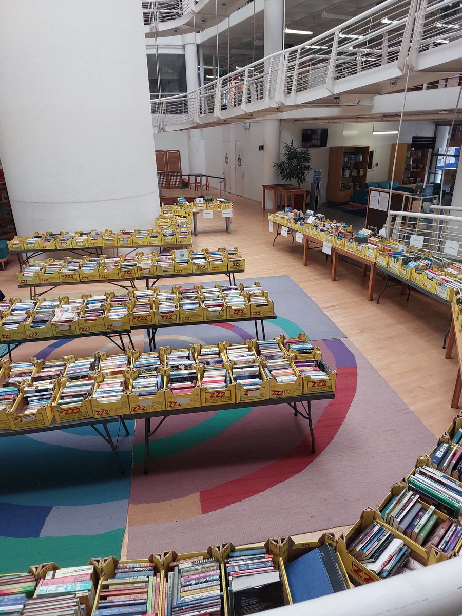 Friends of Sandton Library book sale happening today and tomorrow at Nelson Mandela Square. All the books are R20, and they take card as well. Open til 5pm 🥳