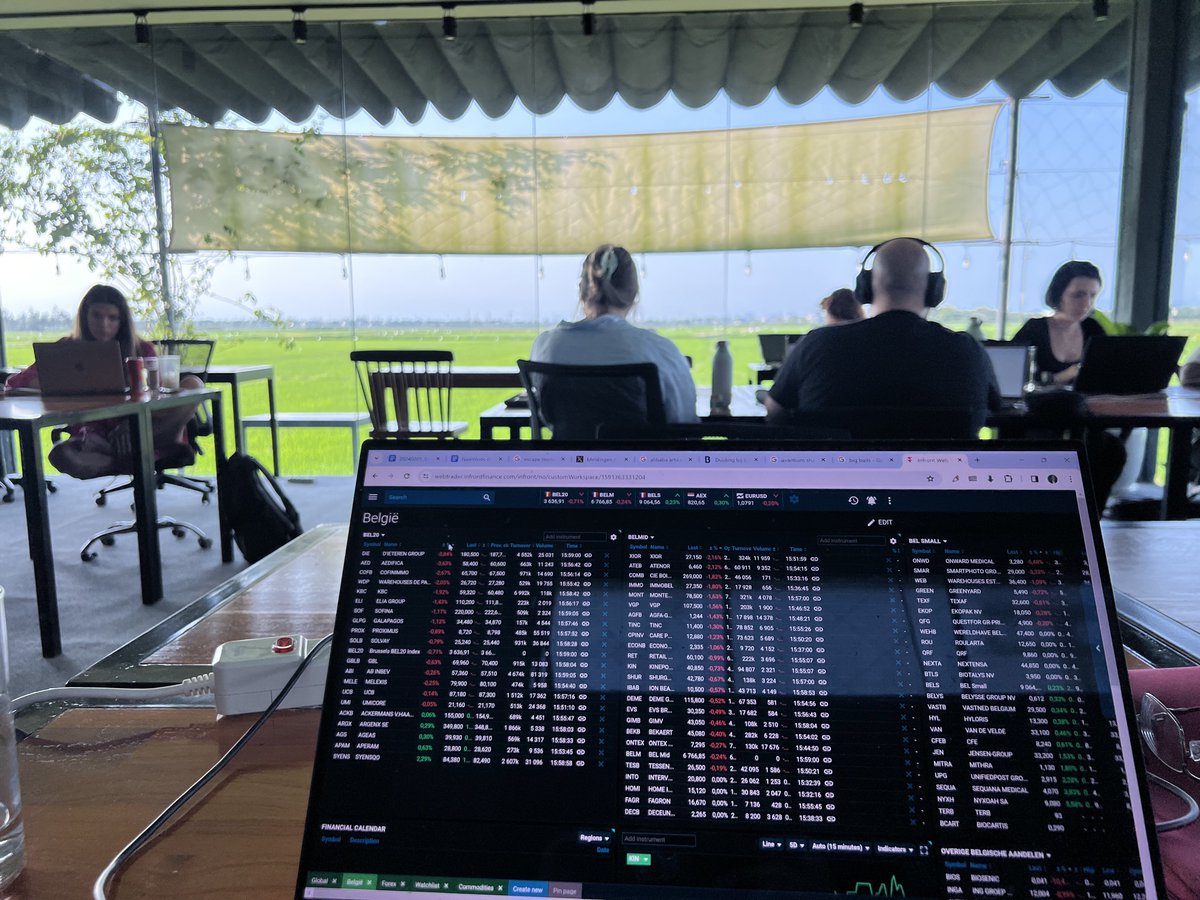 FinanceFilosoof's tweet image. Een licht rode beursdag in Europa, maar dat valt zeer goed mee na de negatieve beweging op Wall Street gisteren. We negeren het en focussen op het groen aan de horizon #Coworking #LoveMyWork