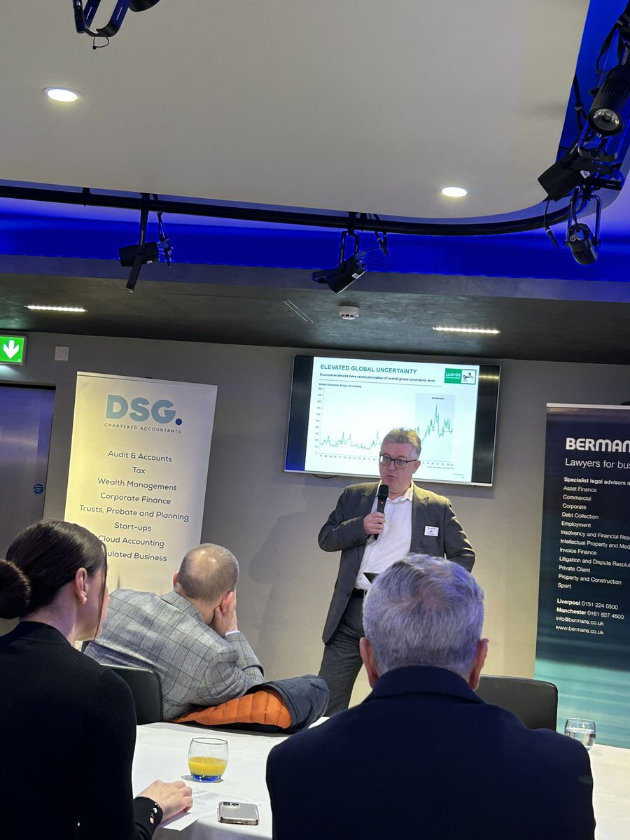 Great turnout for the Liverpool Business Club breakfast at the home of <a href="/Everton/">Everton</a> hosted by @DSG_Accountants <a href="/BermansLaw/">Bermans</a> &amp; <a href="/LloydsBank/">Lloyds</a> Economist Rhys Herbert provides an informative overview of the UK economy #InterestRates #inflation #uk #economy #BusinessGrowth