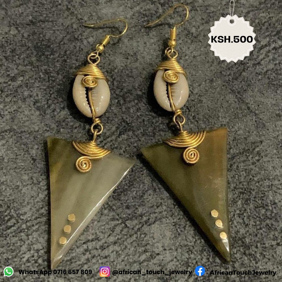 Earrings of The Week😍 These were almost sold out this week but are now back in stock!
To Order: <Wholesale or Retail>
📞0716657809
 📍Tom Mboya Street Opposite Eastmatt Supermarket
📌Star Mall 1st Floor Shop A21
#africantouchjewelry #africanjewellery #boneandshell