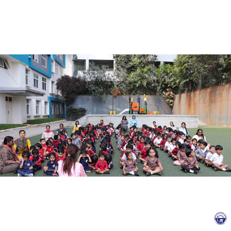 NPSJNR's tweet photo. 𝐖𝐨𝐫𝐥𝐝 𝐋𝐢𝐠𝐡𝐭 𝐂𝐡𝐚𝐧𝐧𝐞𝐥𝐥𝐢𝐧𝐠 𝐃𝐚𝐲 is observed annually on February 1st. It is a global celebration dedicated to fostering peace, love, and harmony on Earth. A special session of Light Channelling was conducted at National Public School, Jayanagar on 1.2.2024. https://t.co/cQZtS2QQnD