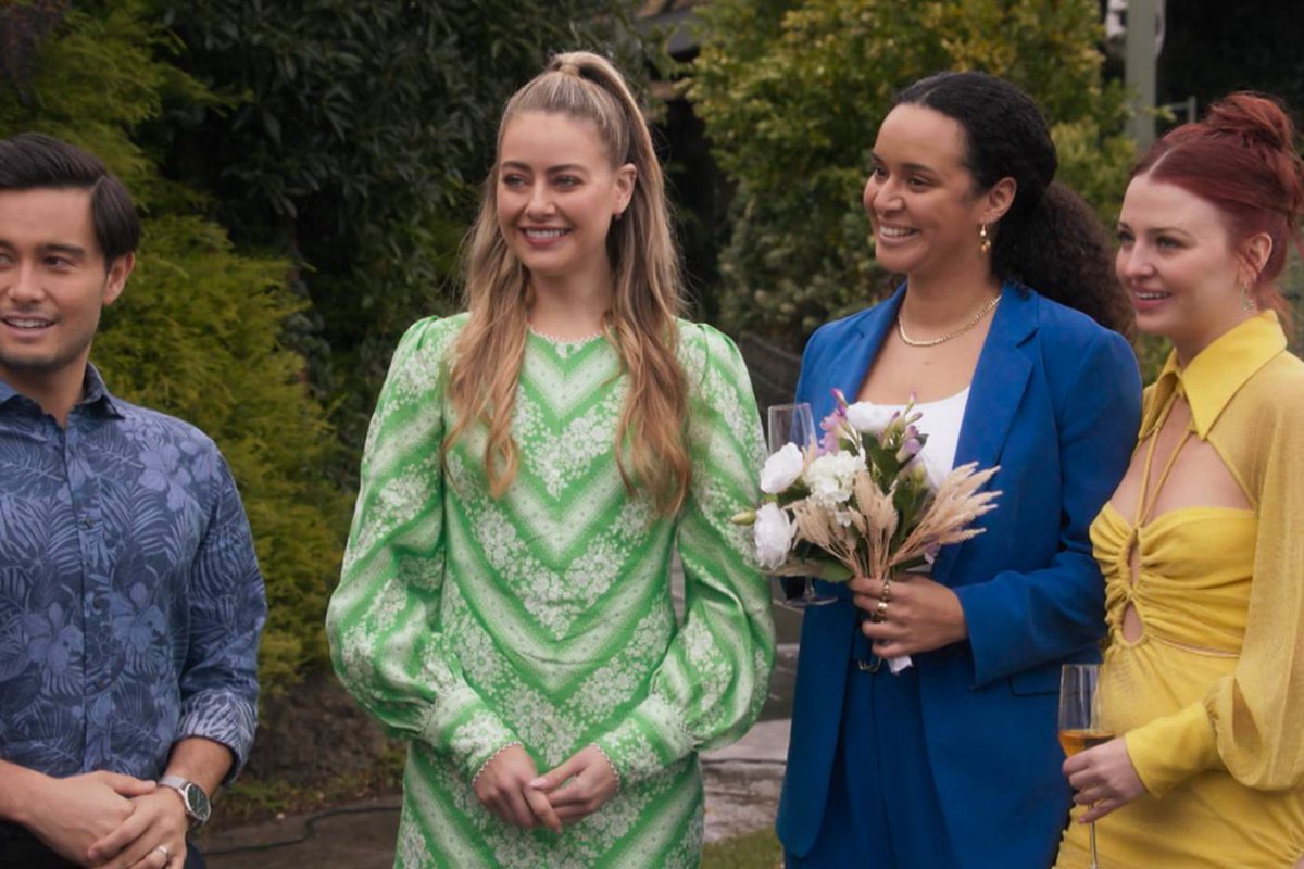 Straks in #RamsayStreet: Iedereen komt samen om het huwelijk van Toadie en Melanie te vieren…
#Buren #Neighbours