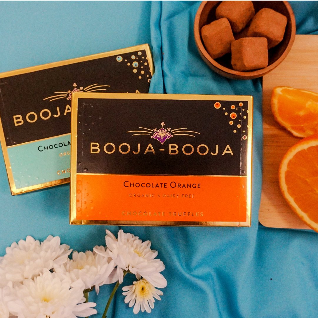BoojaBooja's tweet photo. Juicy orange... gooey salted caramel... 2 of our most popular #chocolate truffles are on offer, with a nectar price of more than 20% OFF at @Sainsburys now. Stock up, dive in, give, share or just enjoy a #BoojaMoment of your own for a little less π #BoojaBooja #Vegan #Organic https://t.co/EPC4a61DCv