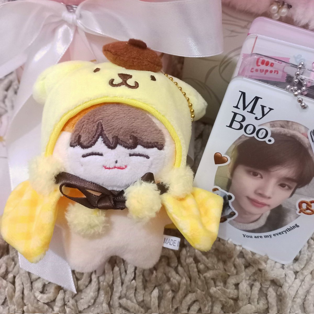 post a random 10cm doll or you'll have a bad february 🐈🧀💗